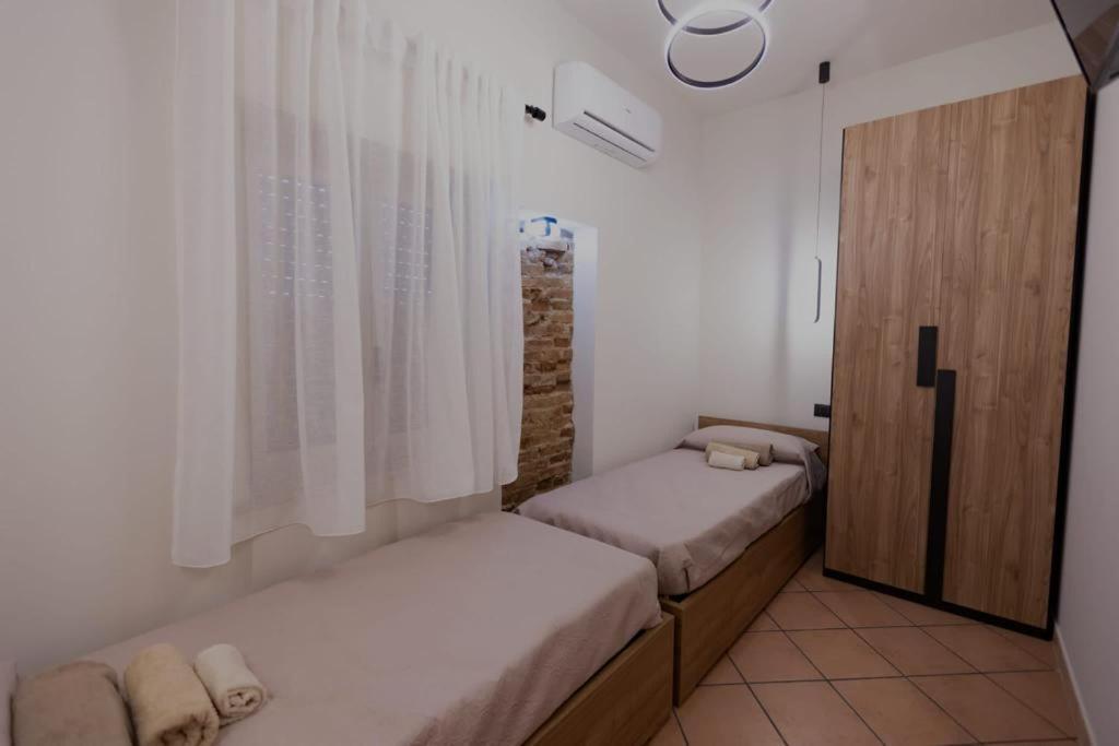 Zara House Holiday Home Palmi Buitenkant foto